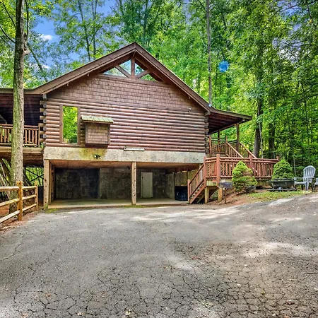 Gatlinburg Enchanted Treehouse By Stony Brook Cabins-3